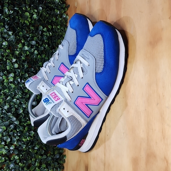 New Balance Shoes New Balance 574 Running Shoes Size 1 Mens Gray